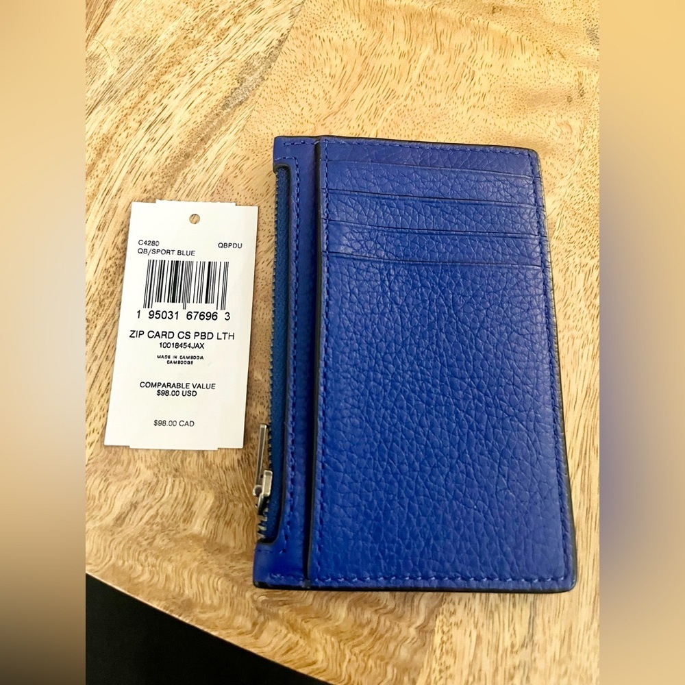 NWT Coach Zip Card Case with style number C4280 in Sport Blue and Dust Bag. - Picture 7 of 9